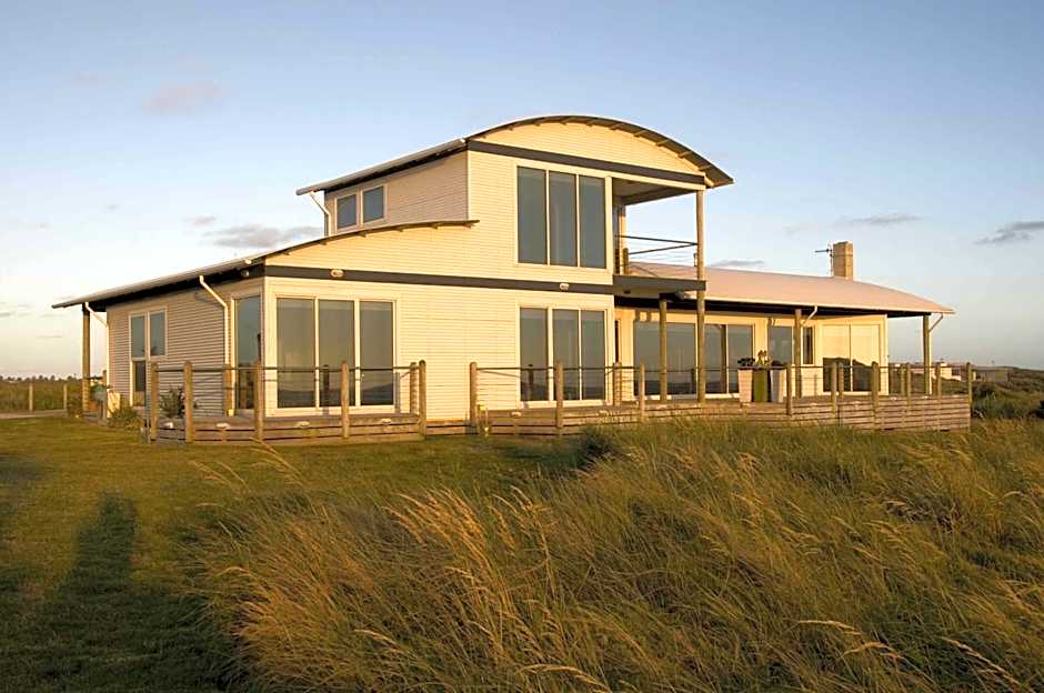 Wytonia Beachfront Accommodation