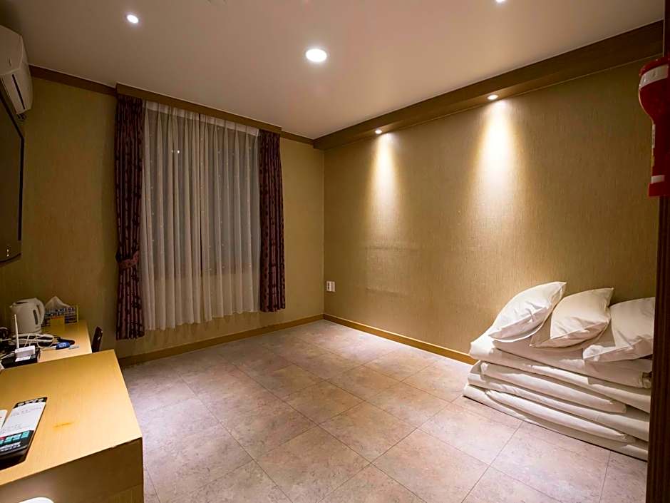 Hotel Bom Gunsan
