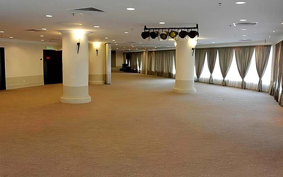 Grand Kampar Hotel