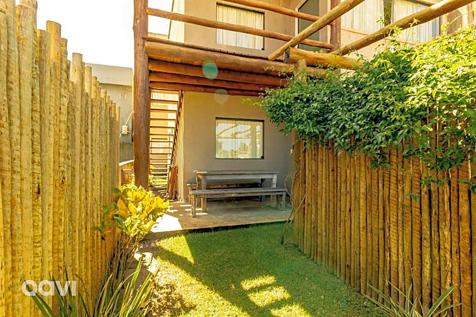 Qavi - Casa com Piscina Privativa - Lambari 06