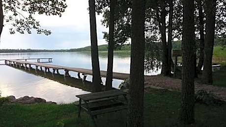 Domki Letniskowe Kobyłocha