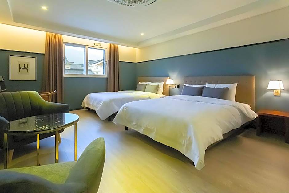 Brown Dot Hotel Gyeongju