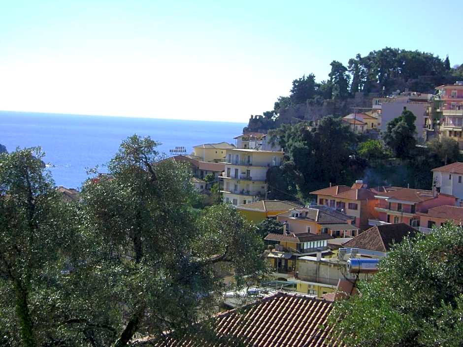 Studios Spiros Parga