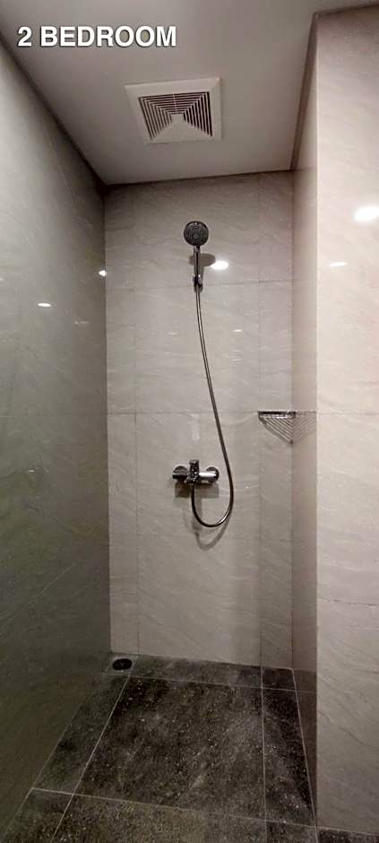 Kawana Golf Residence