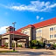 La Quinta Inn & Suites by Wyndham Mercedes