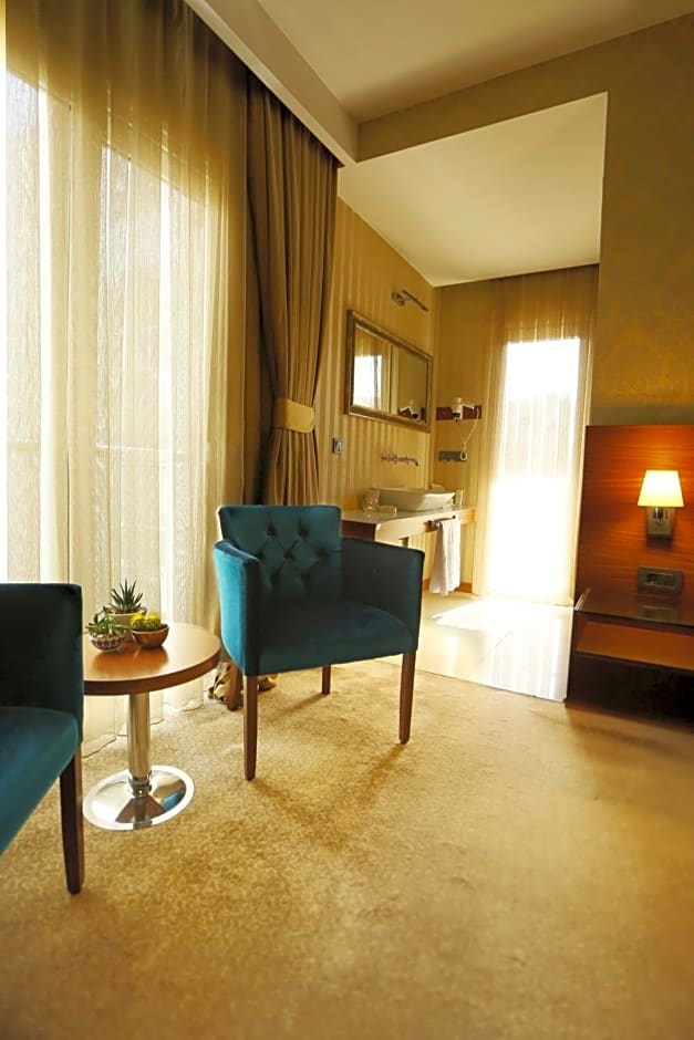 Riva Reşatbey Luxury Hotel