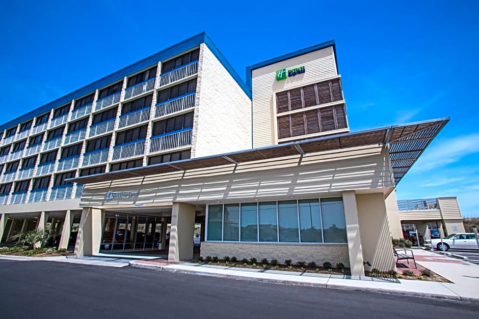 Holiday Inn Express Nags Head Oceanfront, an IHG Hotel