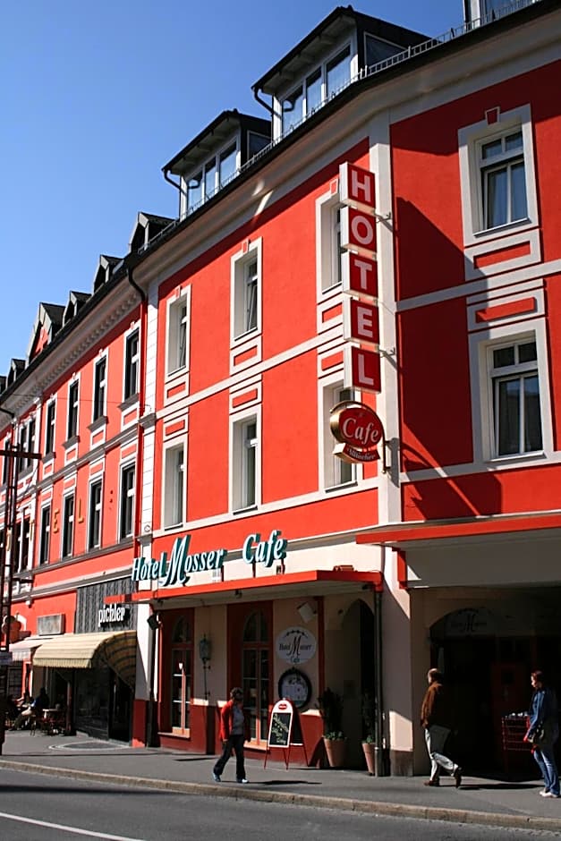 Altstadt Hotel Mosser Villach mit Parkplatz