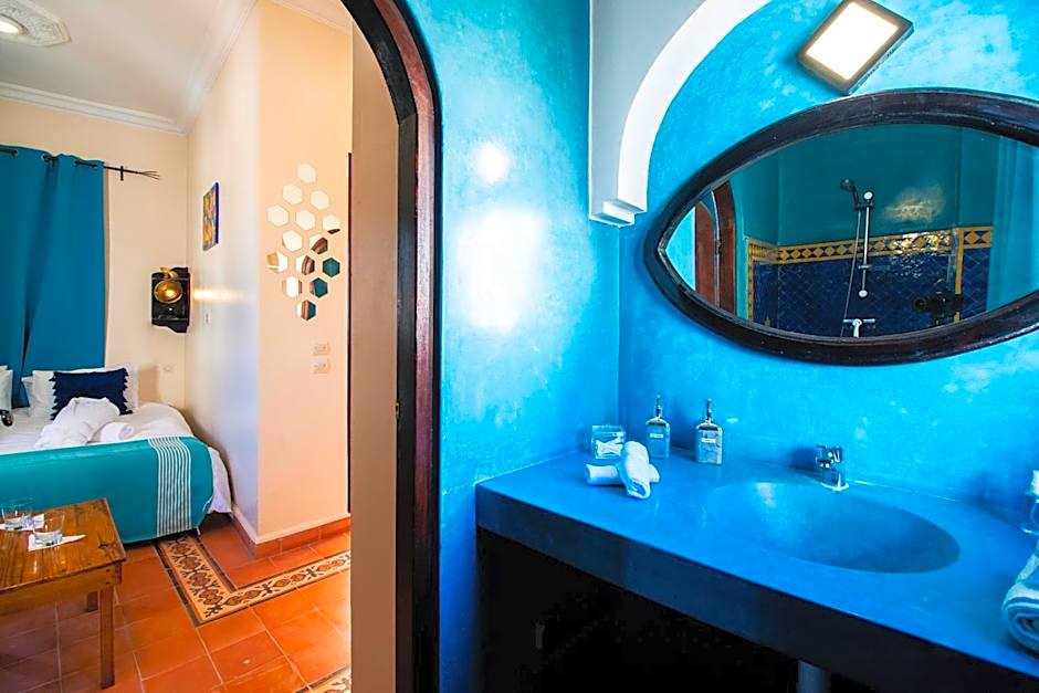 ArtHouse Cinema Hotel