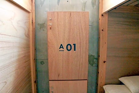 Mixed Dormitory Room