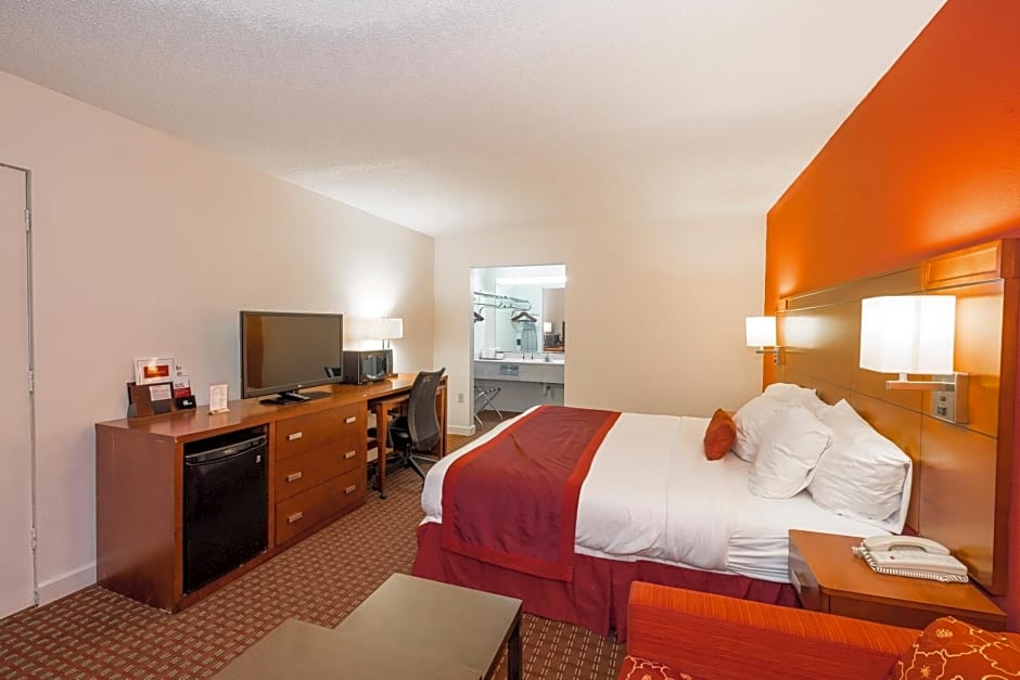 Ramada by Wyndham Walterboro