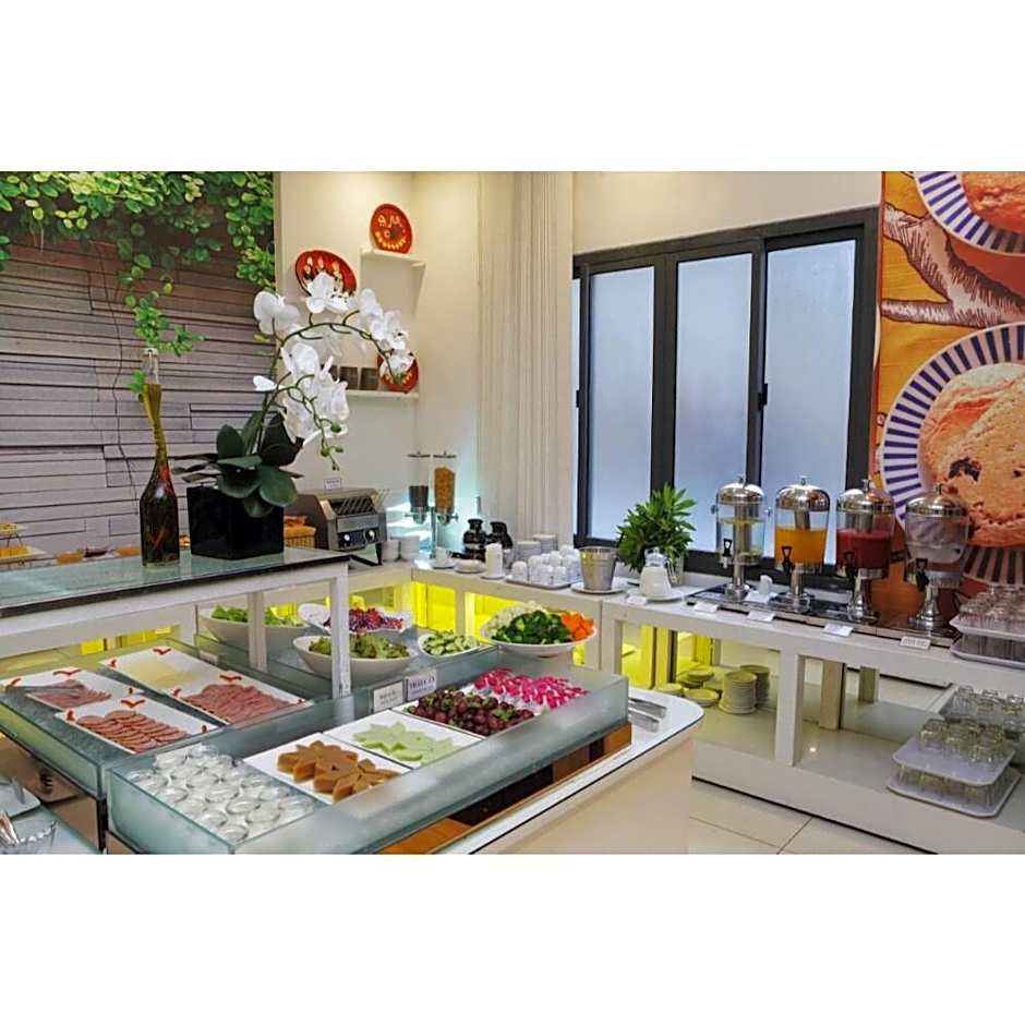 Sunrise Central Hotel