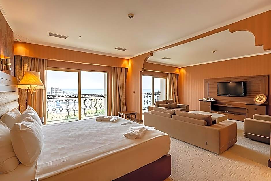 Megasaray WestBeach Antalya