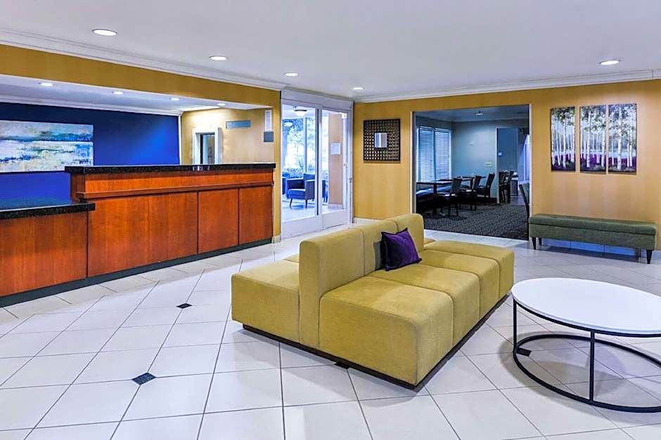 SureStay Hotel by Best Western Ontario Airport