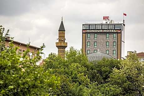 Honour Hotel