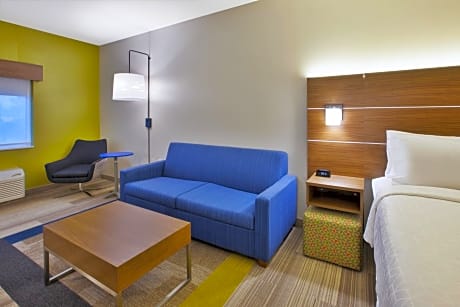 Suite King Size Bed