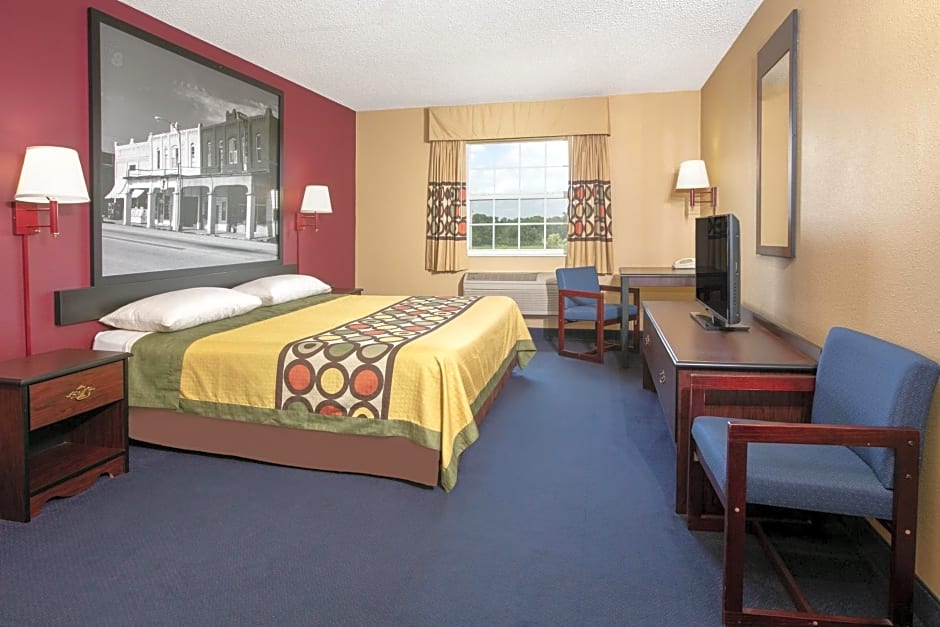 Super 8 by Wyndham Big Cabin/Vinita Area