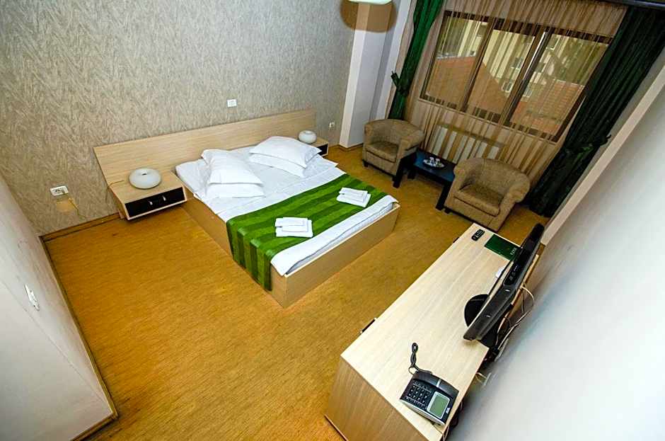 Foto 1 daripada 6 — 1 Double Bed or 2 Beds