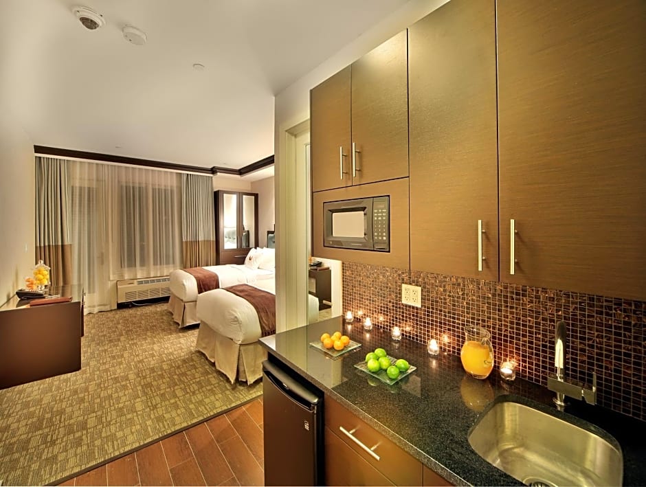 Aura Hotel Brooklyn