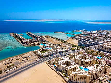 Sunny Days El Palacio Resort & Spa