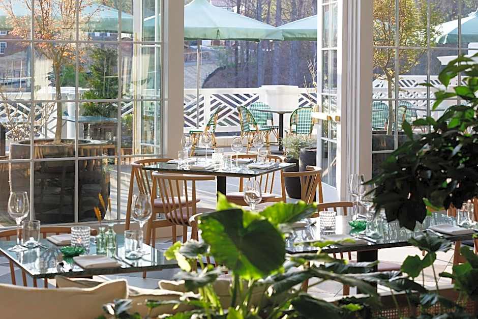 Kimpton - The Forum Hotel By IHG