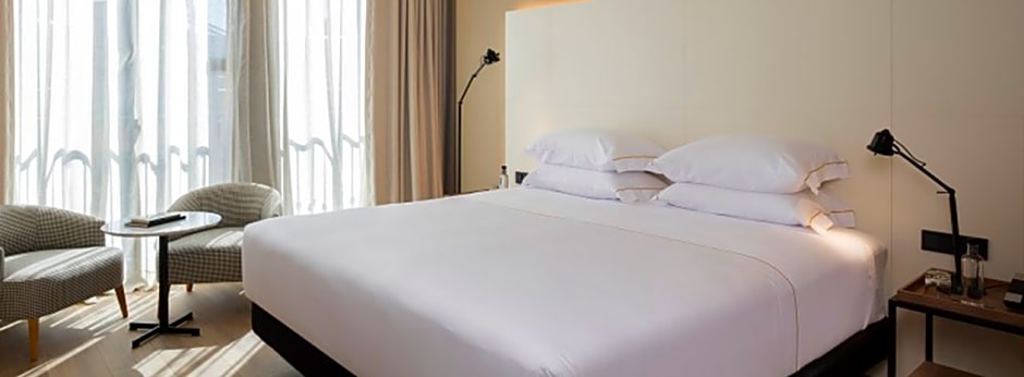 Hotel Advance