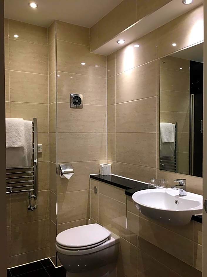 Best Western Premier Heronston Hotel & Spa
