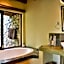 Motswiri Private Safari Lodge
