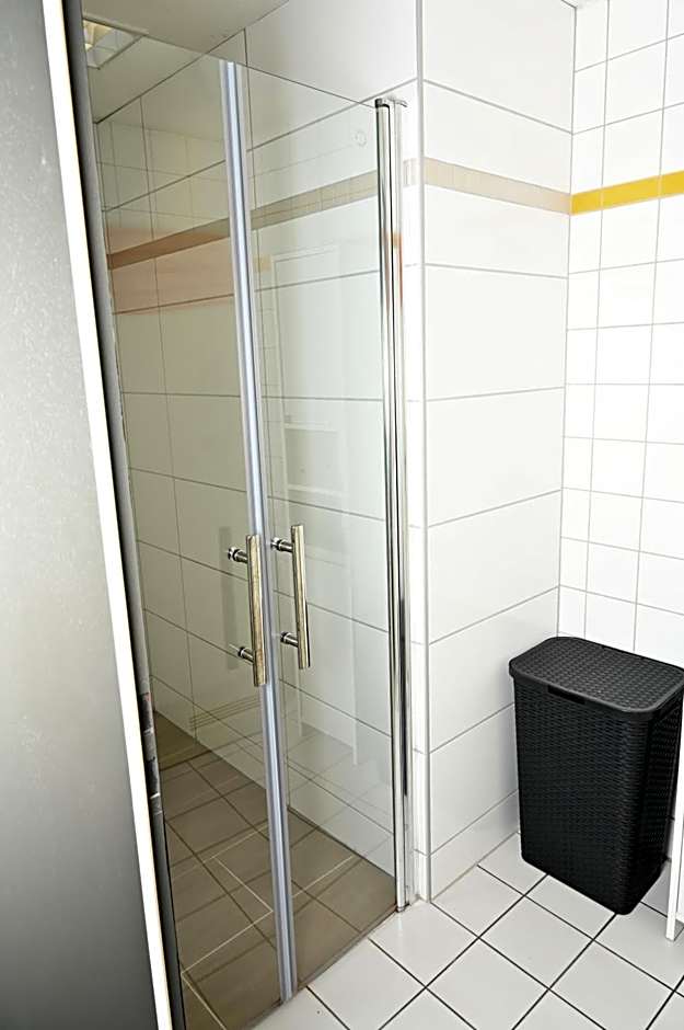 Pott Hostel - Essen Steele