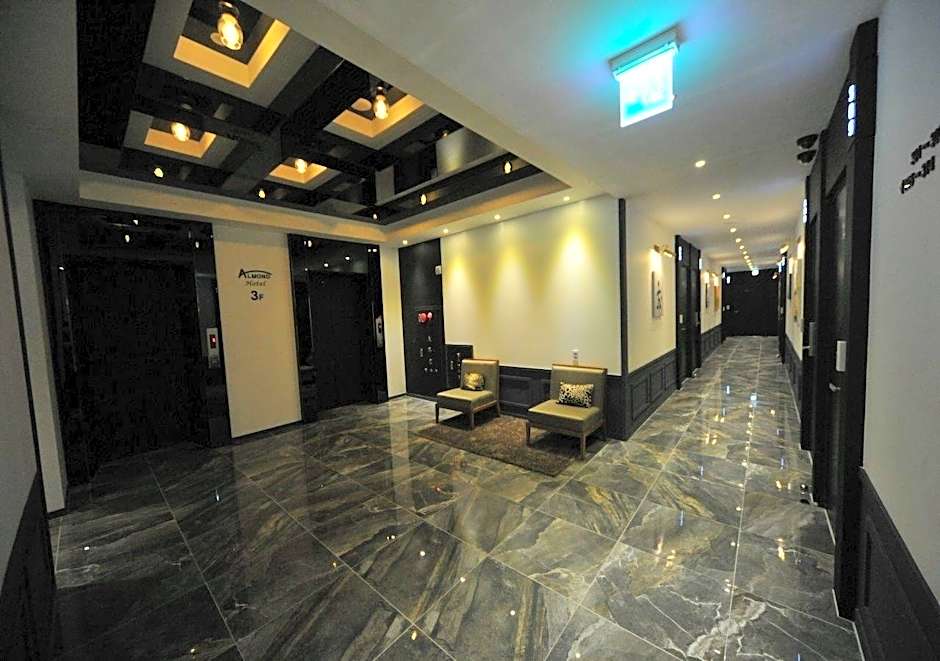Almond Hotel Busan Station
