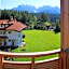 Garni - Hotel Am Burghuegel