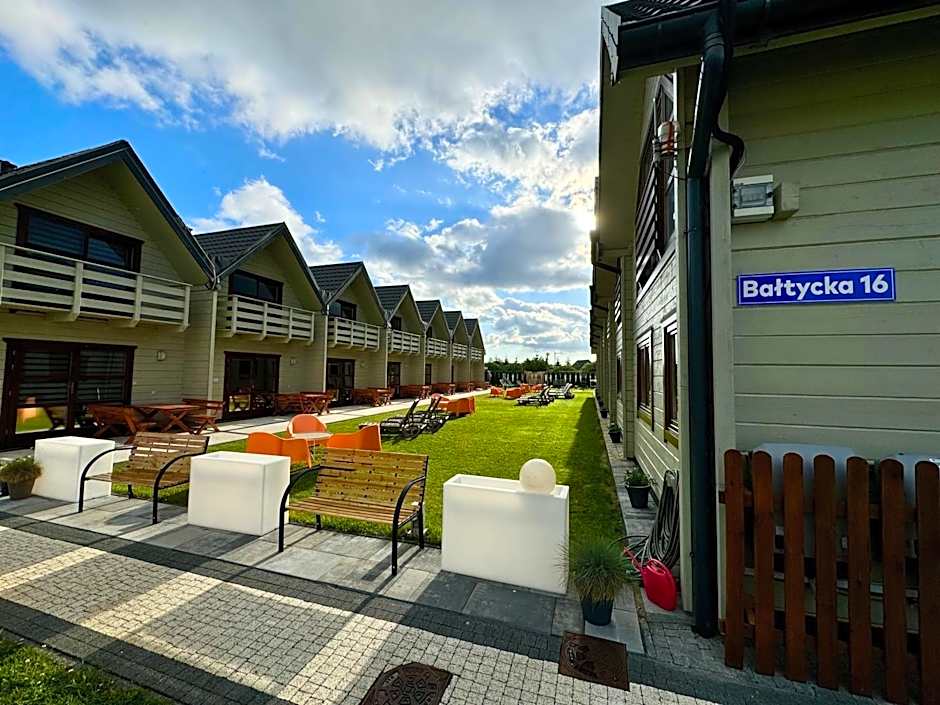 Domki Gala- blisko plaży, basen z podgrzewaną wodą , sauna , parking