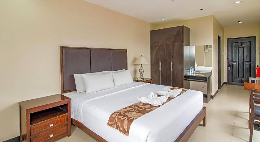 Main Hotel and Suites Cebu