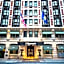 The Algonquin Hotel Times Square, Autograph Collection by Marriott
