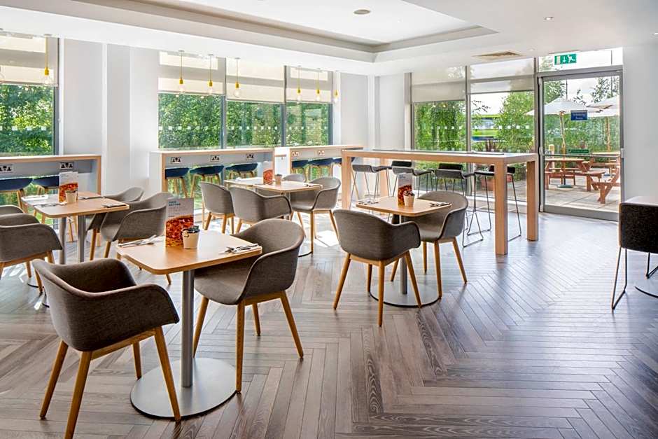 Holiday Inn Express Doncaster By IHG