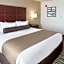 Cobblestone Hotel & Suites - Janesville