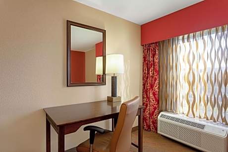 King Room - Mobility Access/Non-Smoking