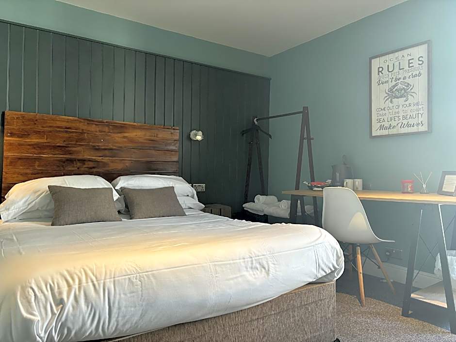 The Golden Lion Hotel