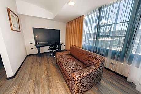 Double Room with Two Double Beds - Non-Smoking