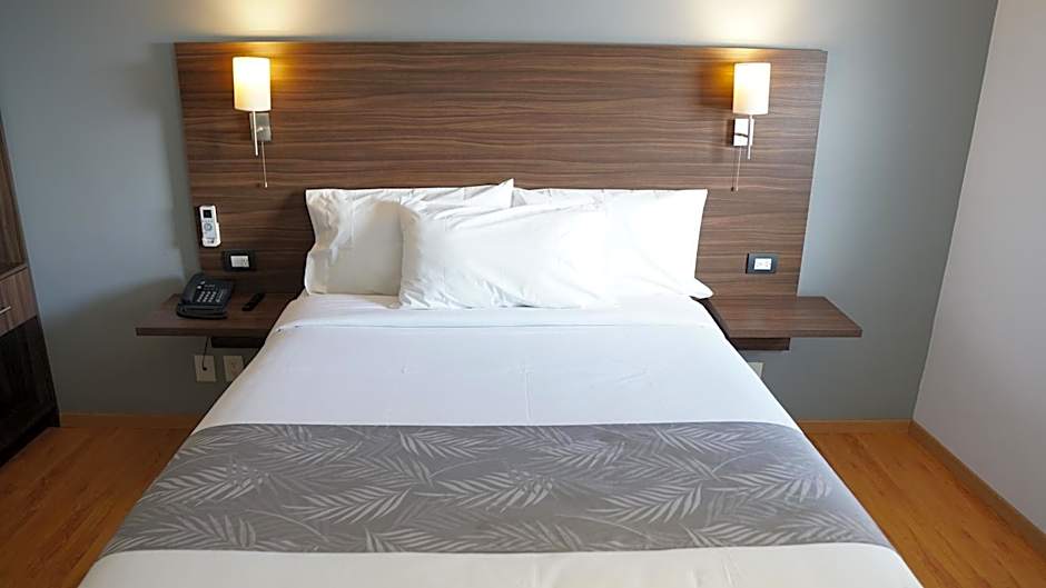 El Hotel Business Class - Zamora Centro