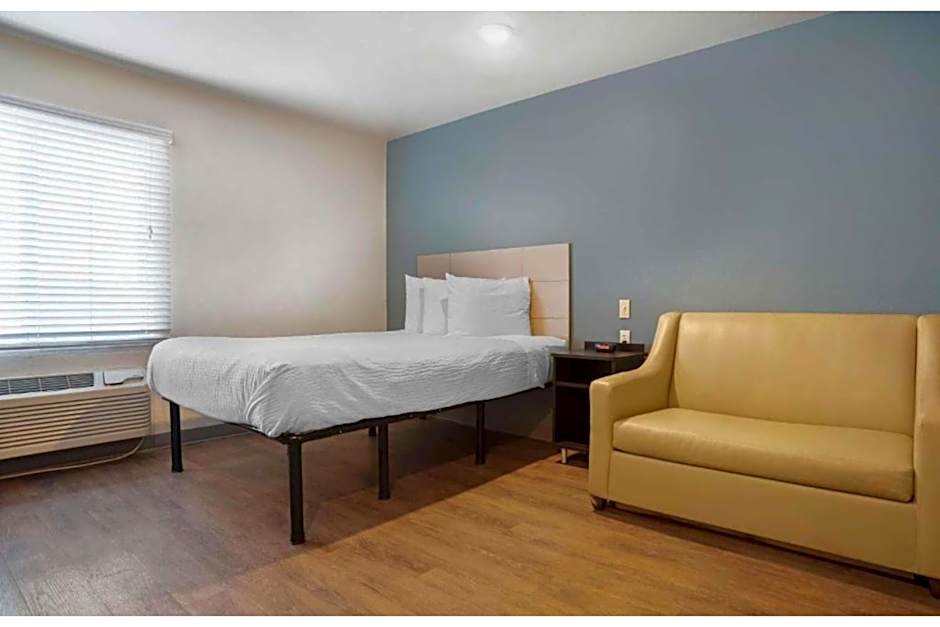 Studio 6 Extended Stay Fort Myers FL