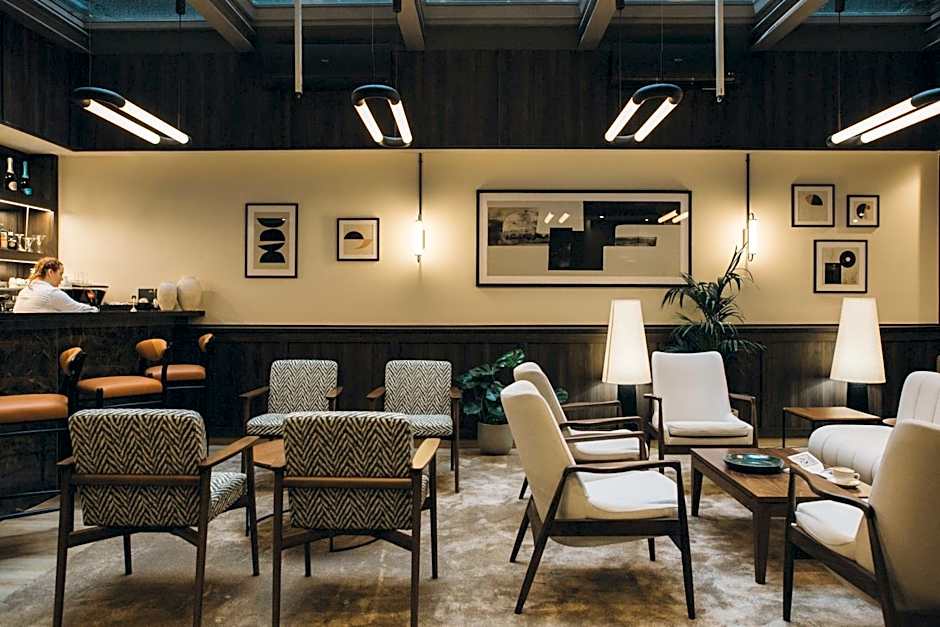 Honest Budapest by Chic & Basic