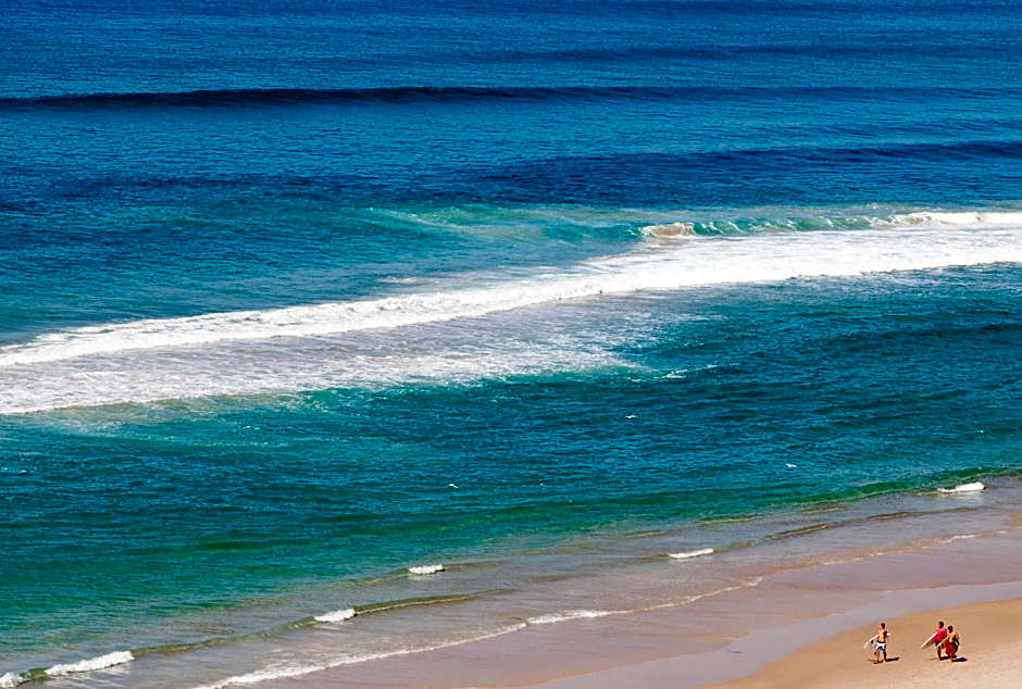 Seacrest Beachfront Apartments Gold Coast