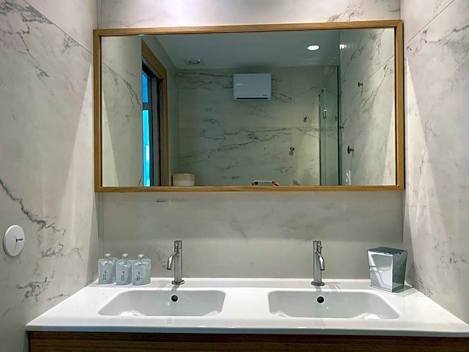 Lostane - Villa sur le toit