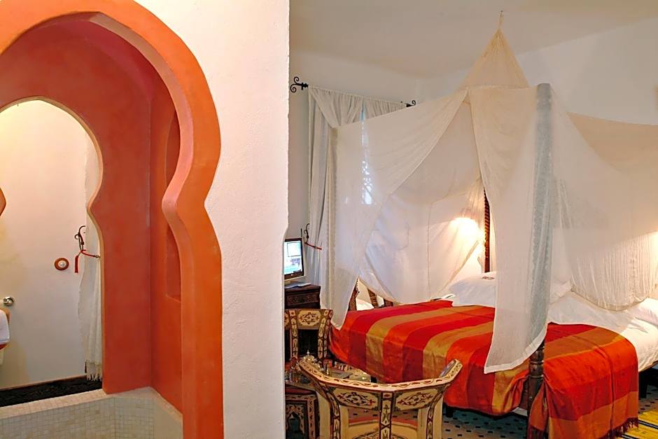 Alcoba Del Rey De Sevilla