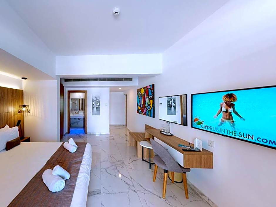 The Blue Ivy Hotel & Suites