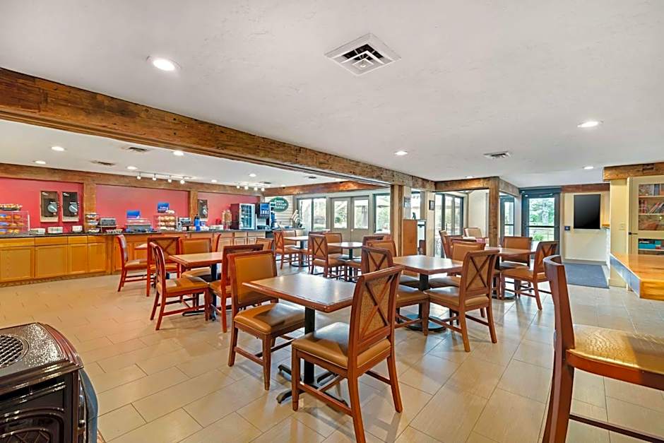 Best Western Inn & Suites Rutland/Killington