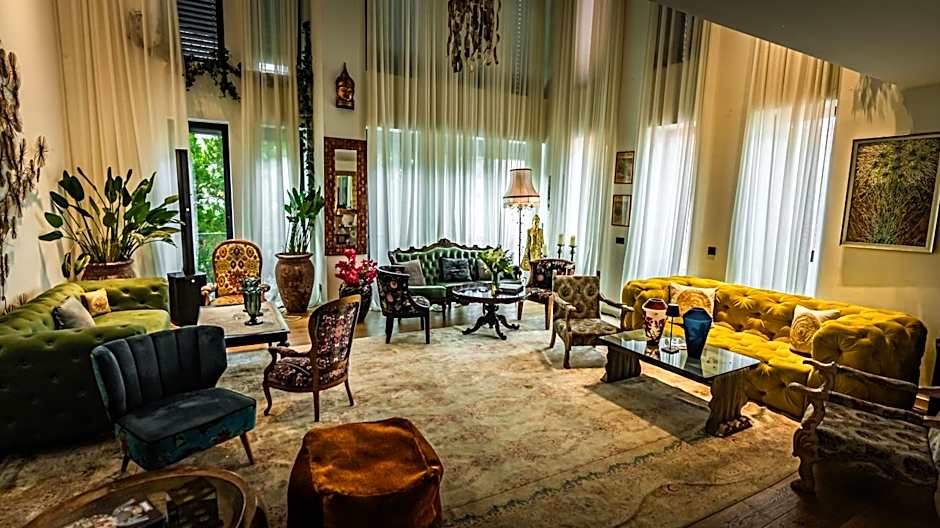 The Babe Boutique Hotel – Belgrade, NY