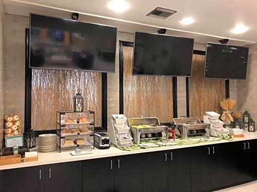 Wyndham Garden Houston Willowbrook