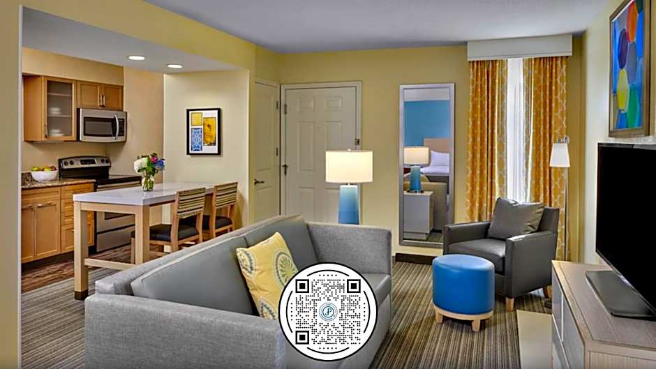 Sonesta Simply Suites Cleveland Airport